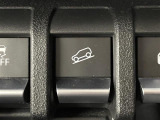 【ヒルディセントコントロール(4WD)】急な下り坂を降下する際でも、システムが安全な速度での走行を維持できるようにブレーキ制御を行い、サポートします!オフロード・積雪路などで活躍します!
