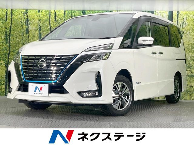 セレナ 1.2 e-POWER ハイウェイスター V 