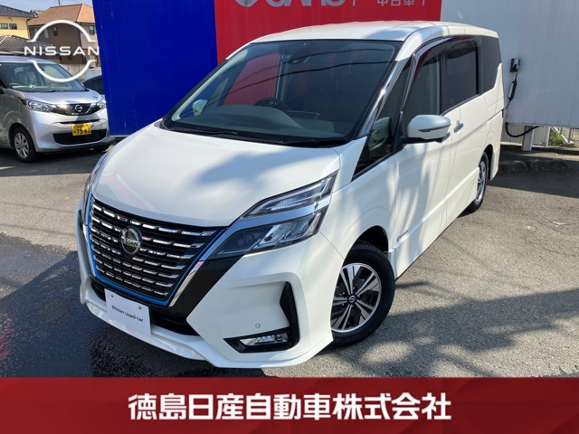 セレナ 1.2 e-POWER ハイウェイスター V 