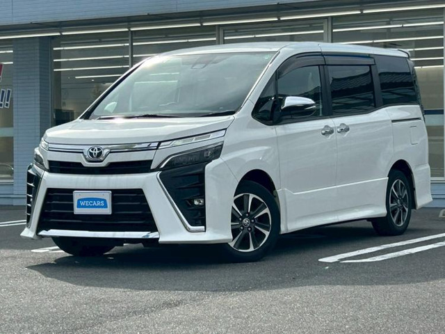 ヴォクシー 2.0 ZS 煌III 