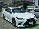 ES 300h Fスポーツ 