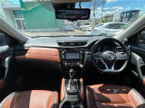 エクストレイル 2.0 20Xi Vセレクション レザーエディション 4WD 4WD 本革シート