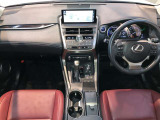NX 300h バージョンL 4WD 
