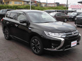 アウトランダーPHEV 2.0 G ナビパッケージ 4WD 