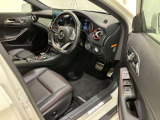 GLAクラス AMG GLA45 4マチック 4WD 