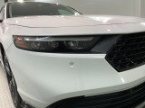LEDヘッドライトは、点灯の瞬間から最大光量を発揮し、突然暗くなるトンネルなどでの安定感を高めます。