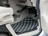 ホンダカーズ小浜の中古車をご覧頂きまして誠にありがとうございます。掲載車両に少しでも興味が湧いた方、見積もりや在庫確認などお気軽に申し付けください!