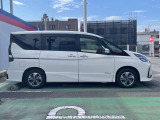 セレナ 1.2 e-POWER ハイウェイスター V 
