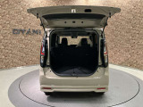 ■充実のアフターサービス■ 車の販売はもちろん、自社整備工場・自社鈑金工場・オイル交換&点検専門店舗を完備しておりますので納車後もお客様のカーライフをトータルでサポートいたします。