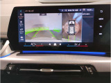 【パーキングアシストプラス】パーキングや取り回しがより簡単になります。このシステムにはトップビュー+3Dビュー、サイド・ビュー・カメラ、リヤ・ビュー・カメラ、PDCが備わっています☆