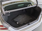 トランクルームもしっかりとしたスペースが御座いますよ! 意外と奥行きが深くかなりの量のお荷物を積み込むことが出来ます!