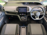 セレナ 1.2 e-POWER ハイウェイスター V 