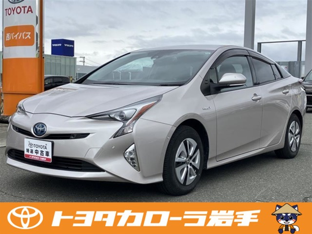 プリウス 1.8 A E-Four 4WD 