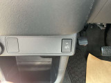 運転席にシートヒーター完備!