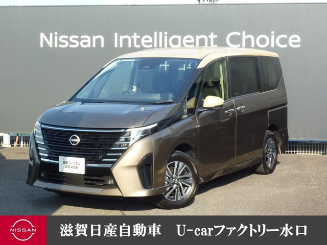 セレナ 1.4 e-4ORCE ハイウェイスターV 4WD 