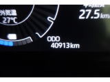 撮影時の走行距離は約4.1万kmです。安心のロングラン保証付きです。