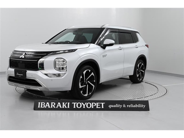 アウトランダー PHEV 2.4 P 4WD 