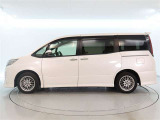 ノア 1.8 ハイブリッド Si W×B II 
