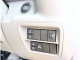 ご来店いただければ軽自動車からスポーツカー、1ボックスやセダンや輸入車などパソコンひとつで800台すべての在庫をご覧いただくことができます!