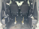 車いす1脚タイプになります。