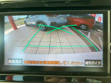 バックカメラ装着済!死角になりやすい後方もとても見やすいです☆車庫入れに自信がない方や縦列駐車が苦手な方にも、オススメ装備です!安心度もアップ!