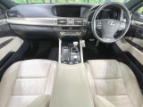 LS 600h Fスポーツ 4WD 