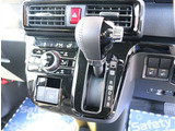 オートオークション会場より、ご希望のお車を一緒にお探し致します。
