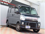 入庫時・販売時・納車前に、弊社基準の68項目に及ぶ点検整備を実施しております。
