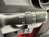 【オートライト(AUTO)】外の明るさをシステムが感知して、自動でヘッドライトが点灯します!ヘッドライトをつけ忘れを防ぐ便利機能です。
