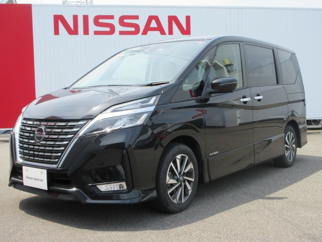 セレナ 2.0 ハイウェイスター V 