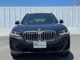 ご納車前には、BMWを熟知したメカニックによる100項目の点検・整備を行います。不具合箇所、交換時期に達している部品に関しましては、全て当社負担で交換してからのご納車となります。