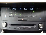 ★エアコンはオートタイプが装着済みです!オートモードにしておけば、車内温度を設定するだけで風の料や吹き出し口の切り替えを機械が行ってくれます!一年中快適な環境を作れますよ♪