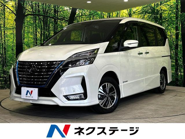 セレナ 1.2 e-POWER ハイウェイスター V 