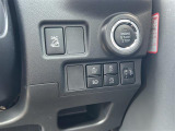 気になる車はすぐにお問い合わせください!画面右側の0066から始まる無料ダイヤルからお問い合わせ下さい!専門スタッフがお車のご質問にお答えいたします!