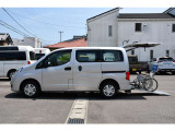 NV200バネットバン 1.6 チェアキャブ 車いす2名仕様 