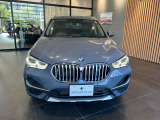 BMWらしさを感じることができるキドニーグリルが目を惹きます。