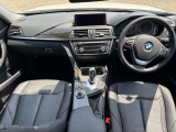 3シリーズツーリング 320i xドライブ ラグジュアリー 4WD 黒革シート Bluetooth 夏冬...