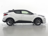 C-HR ハイブリッド 1.8 S GR スポーツ 