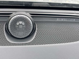 【Bowers & Wilkins】Bowers & WilkinsのHi-Fiスペシャリストと共に、モデル別に開発・設計された専用チューニングが臨場感溢れる音響空間を実現しています。