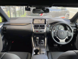 NX 300h スパイス&シック 本革シート サンルーフ