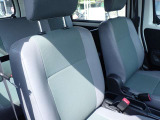 当社では皆様が気軽に購入しやすい価格のお車をご用意しております。格安車でもしっかりと法定整備を行い安心安全な状態にしてのお渡しですので是非お気軽にお問合せ下さい!!