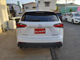 NX 200t Fスポーツ 