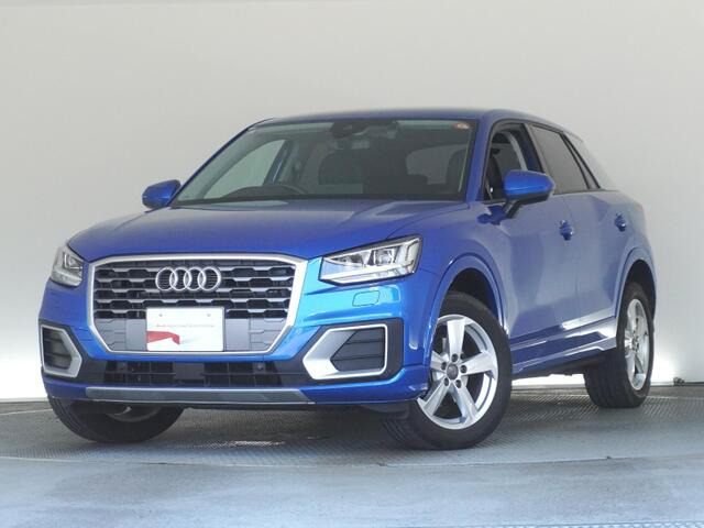 Q2 1.0 TFSI スポーツ 