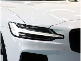 V60 リチャージ PHEV T6 AWD アルティメット 4WD 