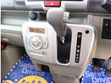 入庫時・販売時・納車前に、弊社基準の68項目に及ぶ点検整備を実施しております。
