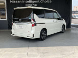 セレナ 2.0 ハイウェイスター V 