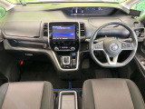 セレナ 1.2 e-POWER ハイウェイスター V 