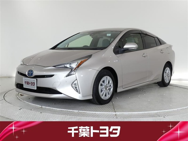 プリウス 1.8 S セーフティ プラス 