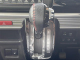 気になる車はすぐにお問い合わせください!画面右側の0066から始まる無料ダイヤルからお問い合わせ下さい!専門スタッフがお車のご質問にお答えいたします!