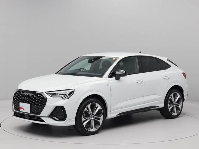 Q3スポーツバック ダイナミック エディション 
